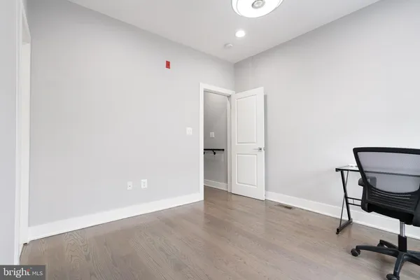 $4,200 | 1632 K Street Northeast, Unit PH, Washington, DC 20002