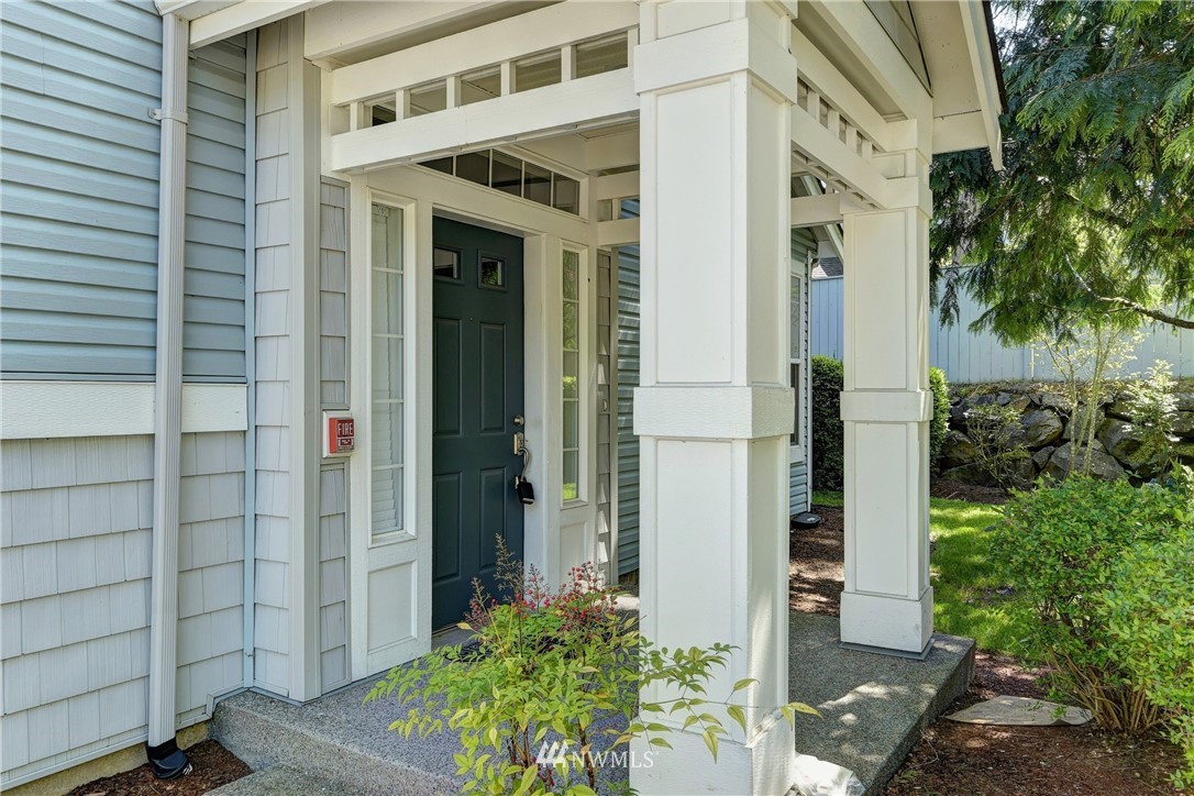 19144 110th Place Southeast Renton, WA 98055 - Photo 3 of 24 Gallery Image 3