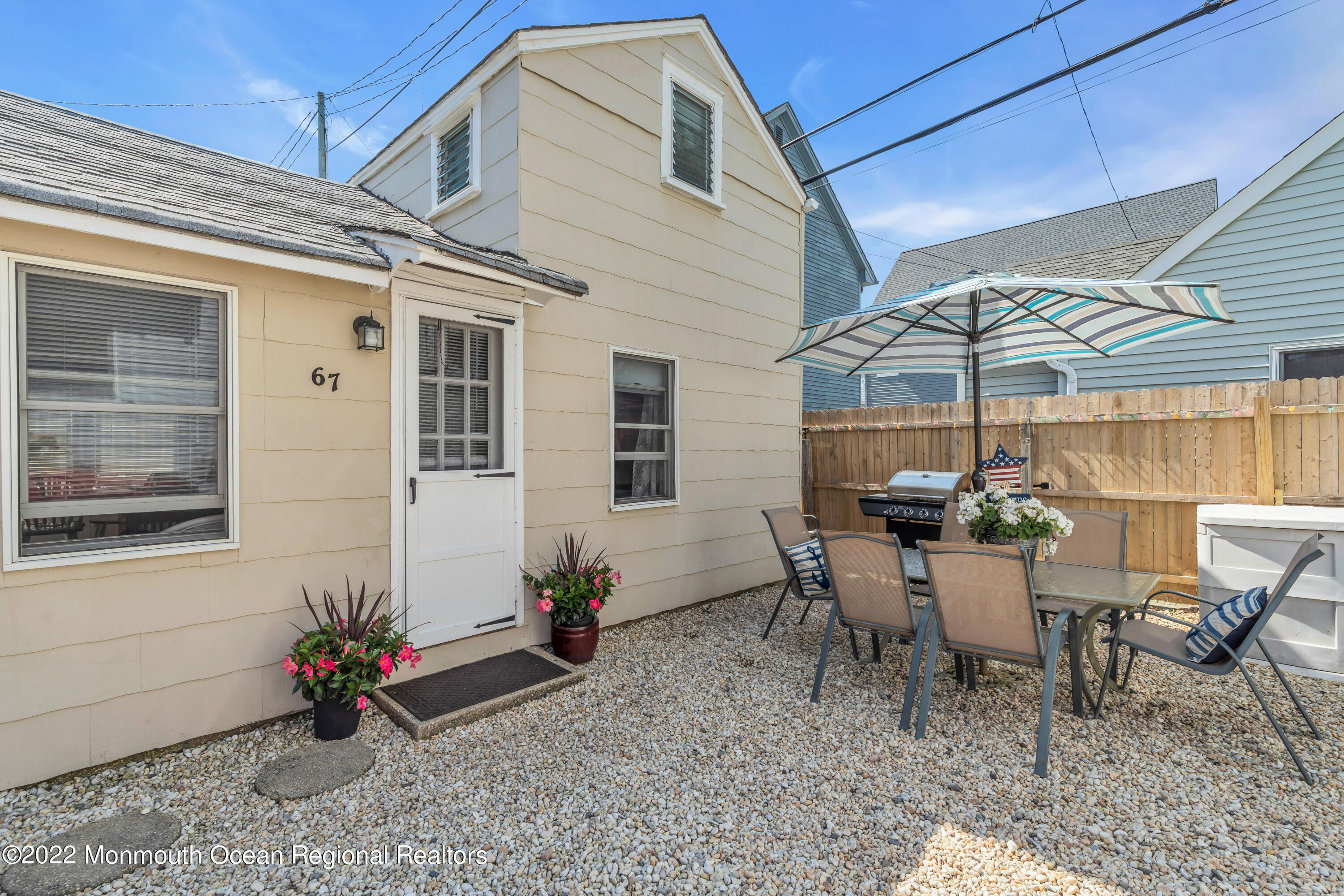 67 Pacific Way Lavallette, NJ 08735 - Photo 3 of 23 009_dsc07318