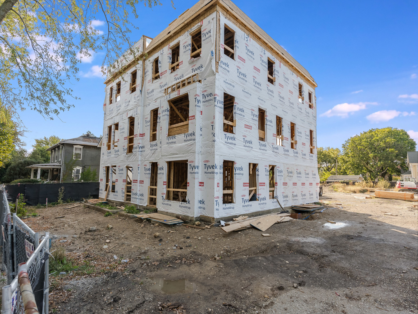 328 4th Street Naperville, IL 60540 - Photo 1 of 11