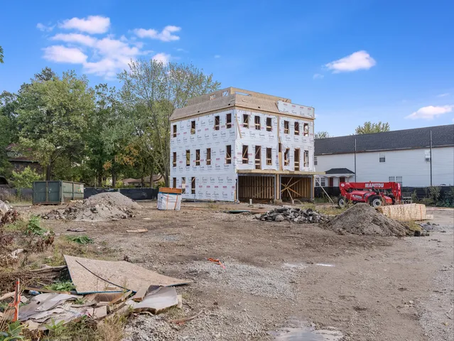 $899,990 | 328 4th Street, Naperville, IL 60540