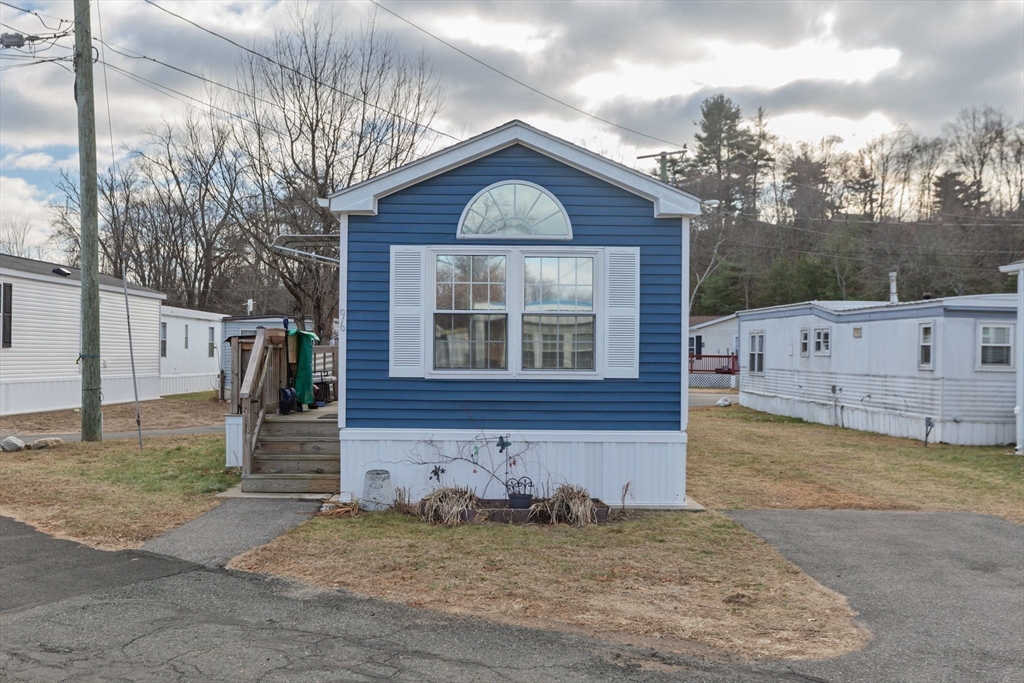 93 Grochmal Avenue, Unit 96 Springfield, MA 01151 - Photo 15 of 18 Gallery Image 15