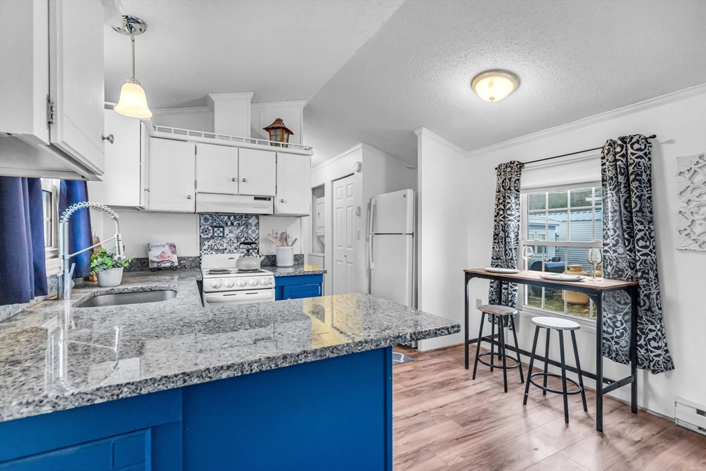 93 Grochmal Avenue, Unit 96 Springfield, MA 01151 - Photo 2 of 18 Gallery Image 2