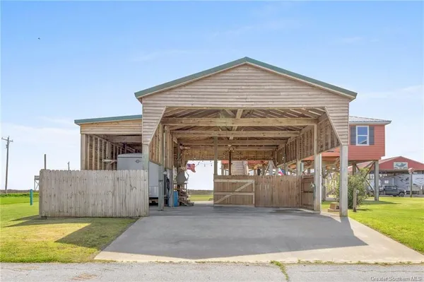 $350,000 | 2264 Brant Street, Cameron, LA 70631
