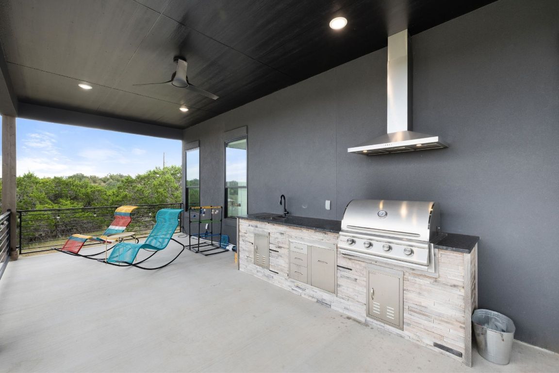 11 Sacramento Boerne, TX 78006 - Photo 12 of 40 View of patio / terrace with an outdoor kitchen and a ceiling fan