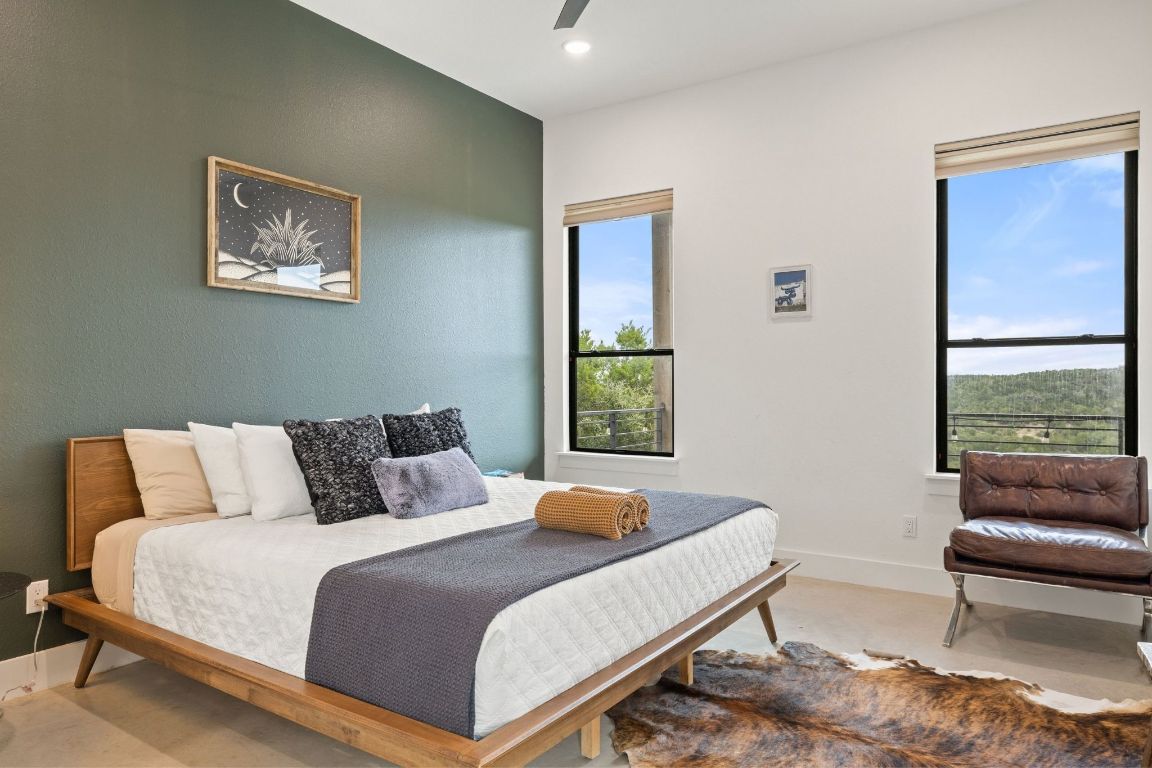 11 Sacramento Boerne, TX 78006 - Photo 21 of 40 Bedroom with ceiling fan and recessed lighting