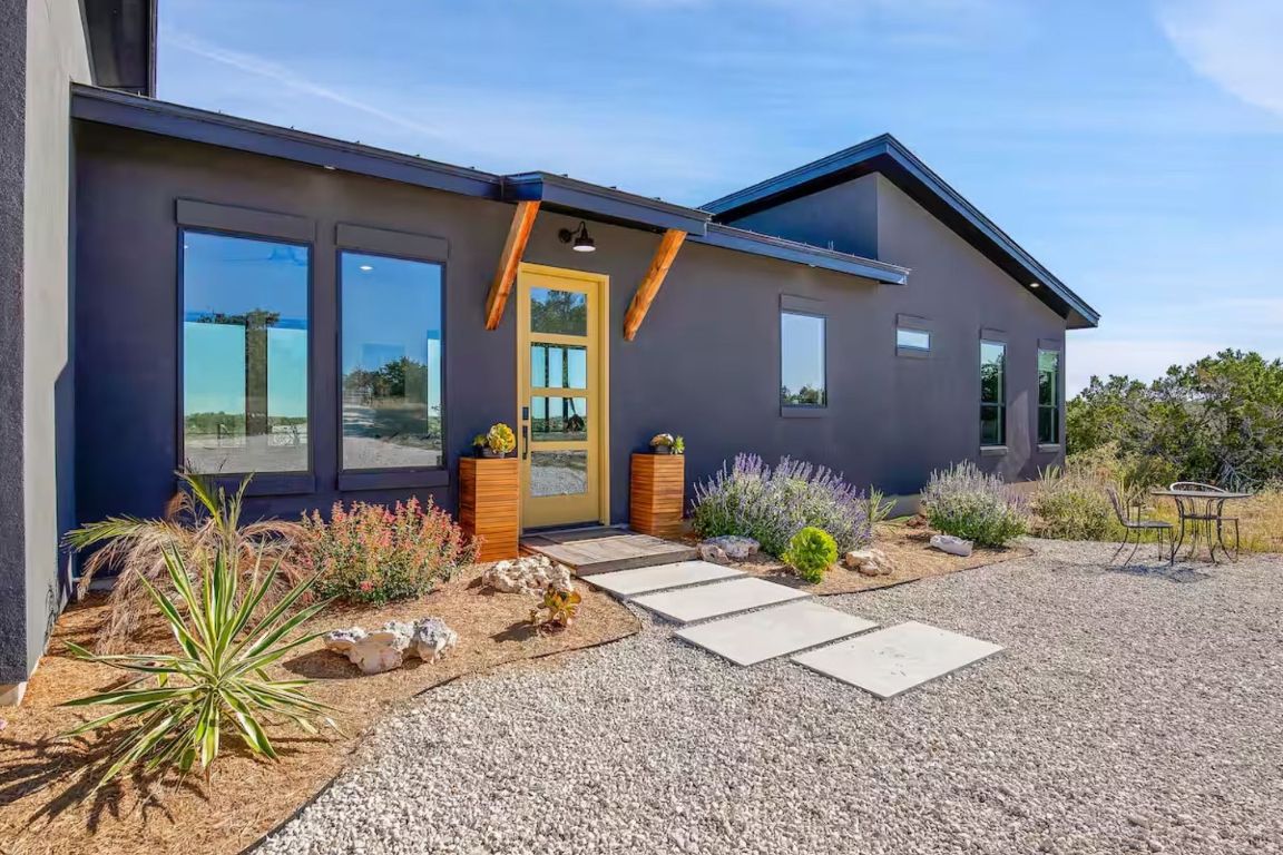 11 Sacramento Boerne, TX 78006 - Photo 5 of 40 View of front facade with stucco siding