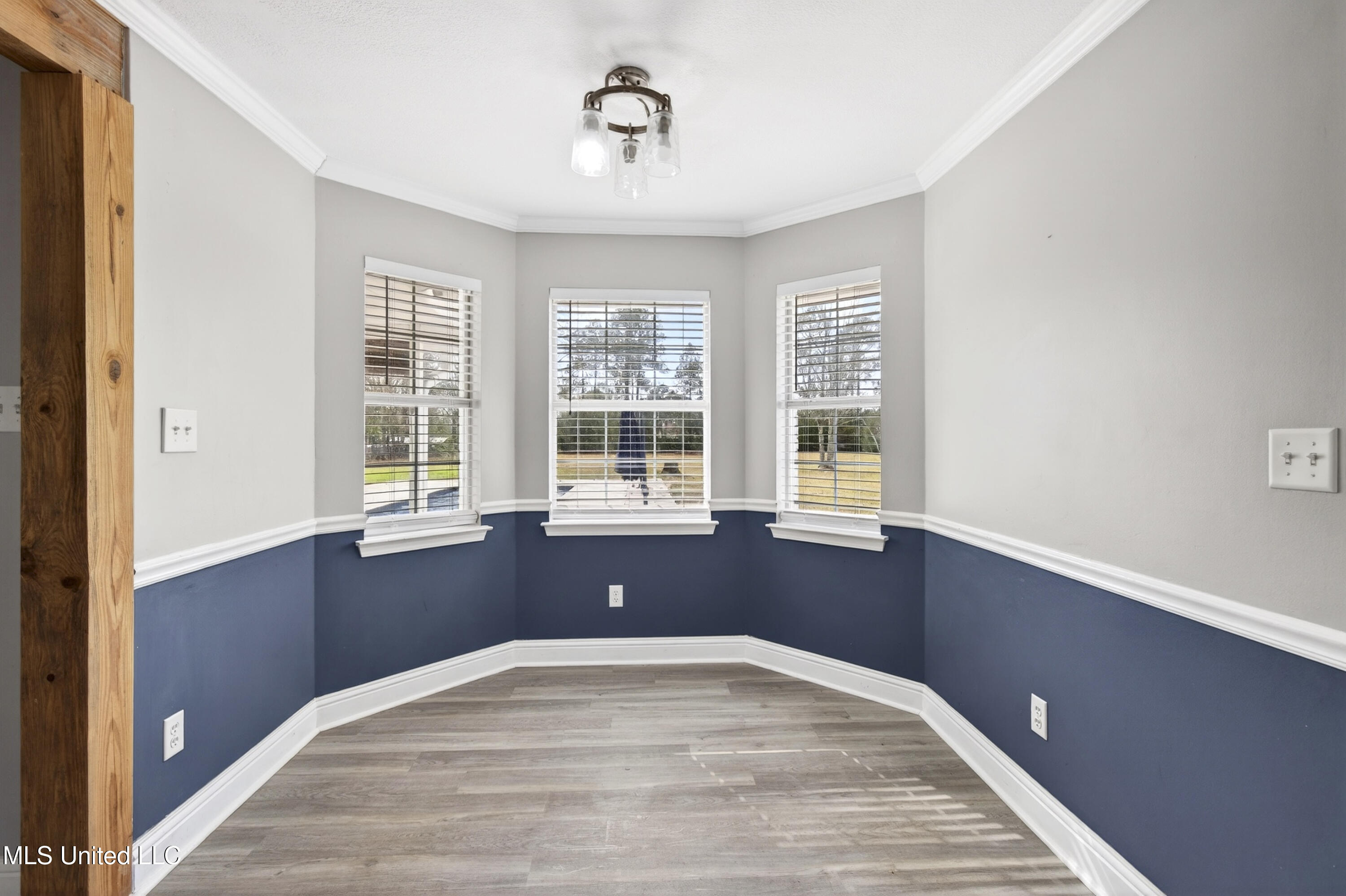 15517 Shriners Boulevard Biloxi, MS 39532 - Photo 15 of 43 15517ShrinersBlvd-15