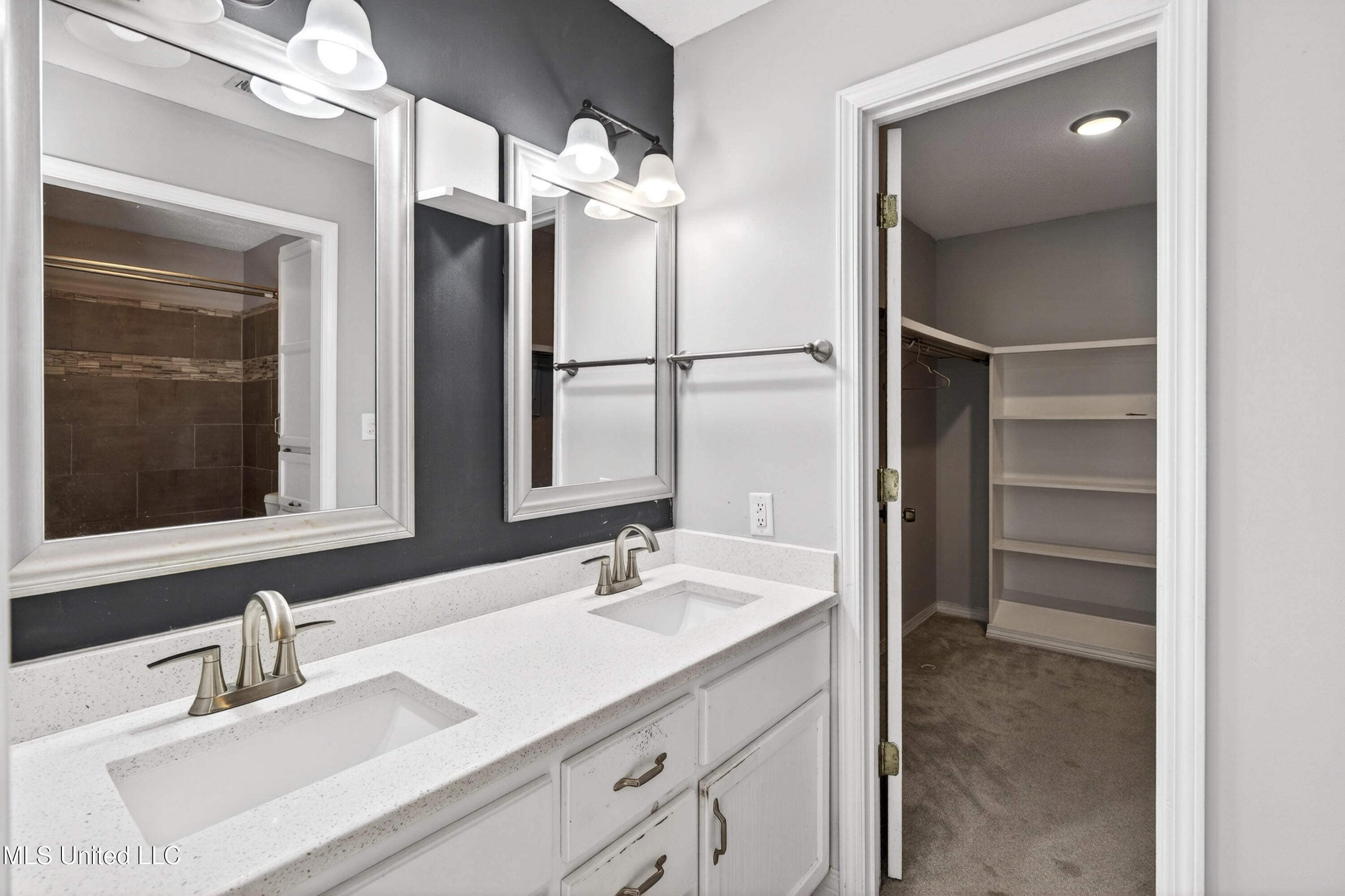 15517 Shriners Boulevard Biloxi, MS 39532 - Photo 19 of 43 15517ShrinersBlvd-19