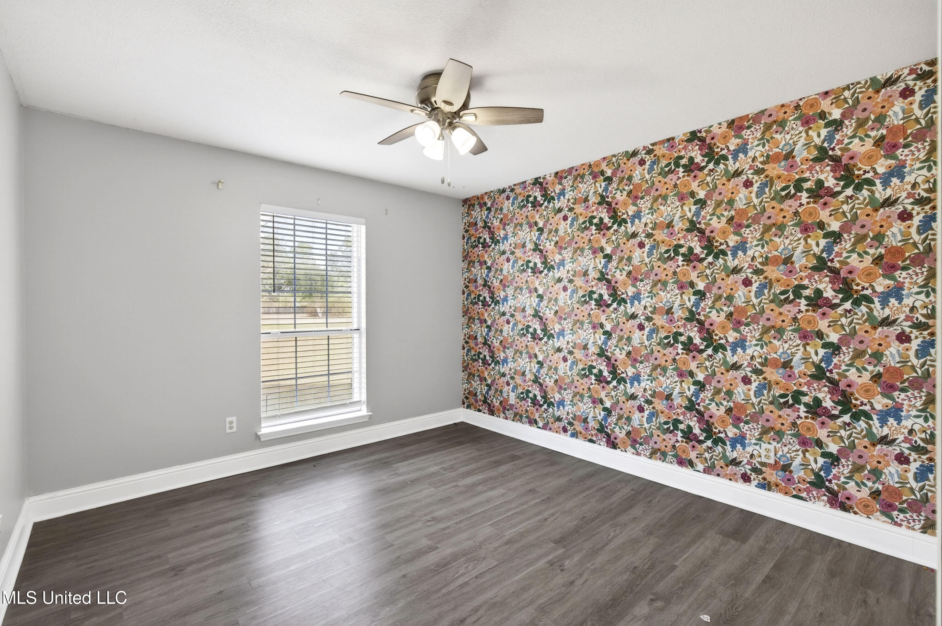 15517 Shriners Boulevard Biloxi, MS 39532 - Photo 23 of 43 15517ShrinersBlvd-23