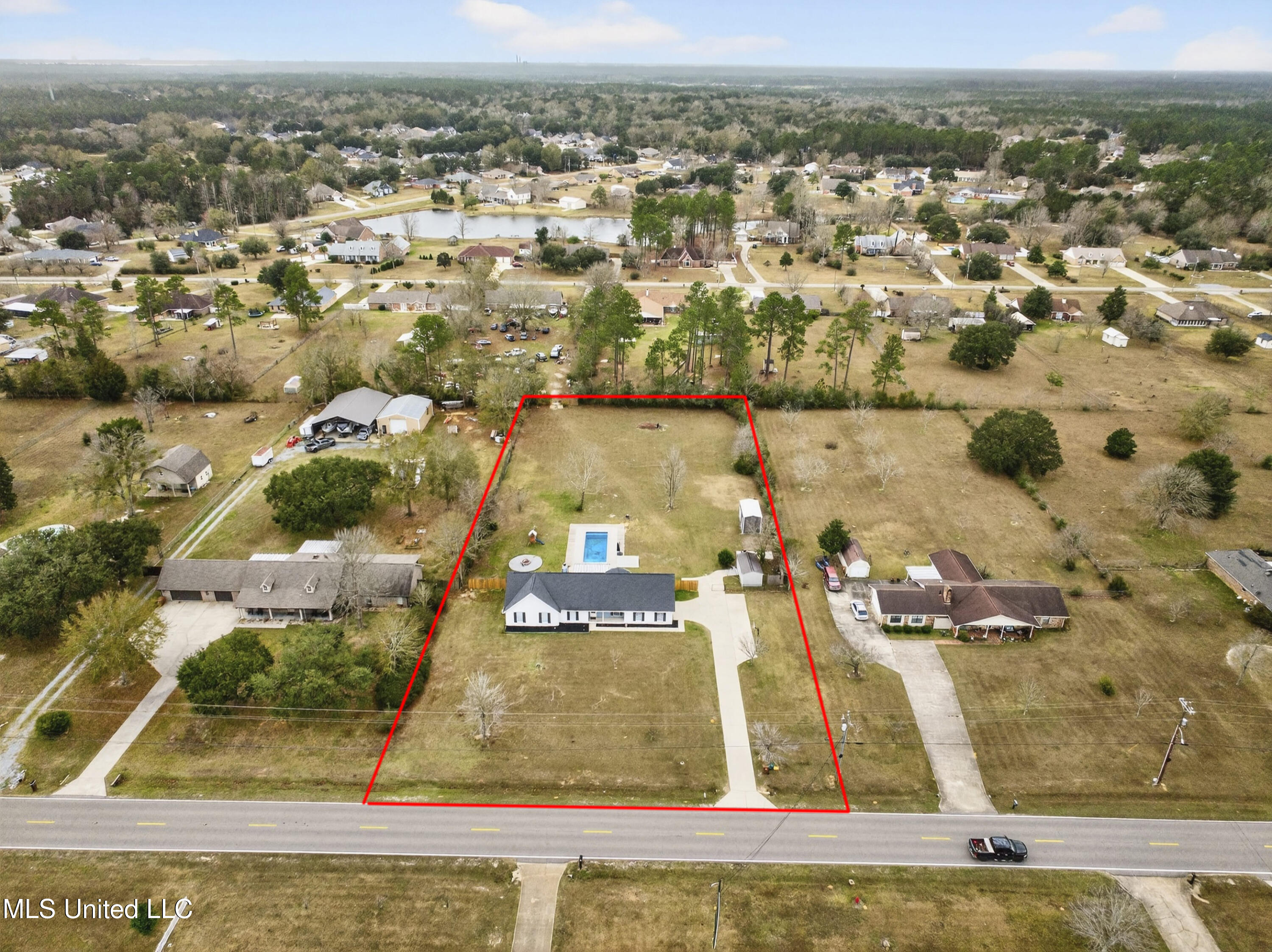 15517 Shriners Boulevard Biloxi, MS 39532 - Photo 39 of 43 15517ShrinersBlvd-39