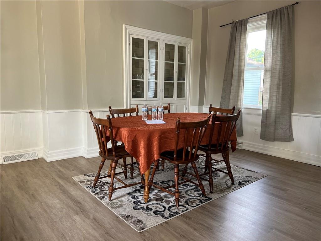 1026 Washington Avenue Monaca, PA 15061 - Photo 3 of 12