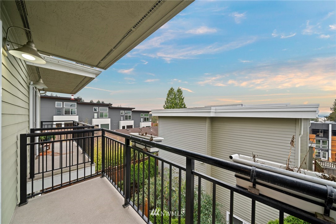 4149 Southwest Frontenac Street, Unit A Seattle, WA 98136 - Photo 14 of 26