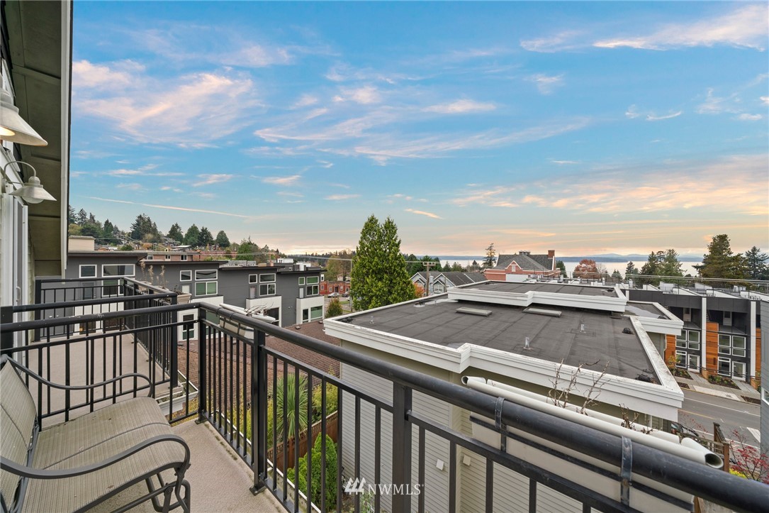4149 Southwest Frontenac Street, Unit A Seattle, WA 98136 - Photo 18 of 26