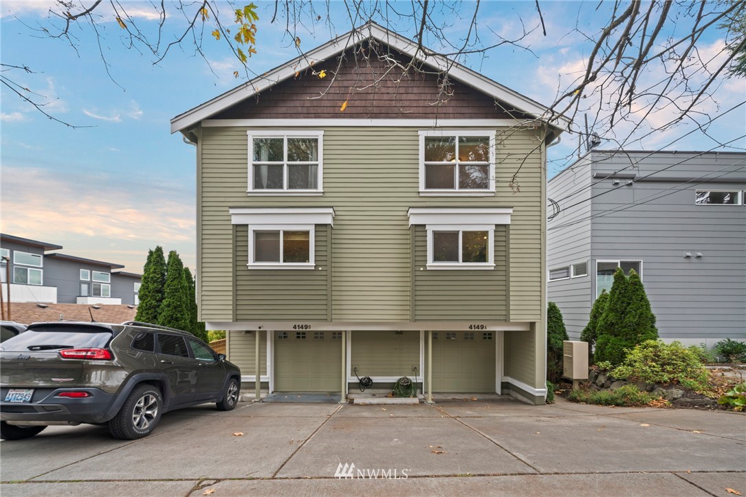 4149 Southwest Frontenac Street, Unit A Seattle, WA 98136 - Photo 3 of 26
