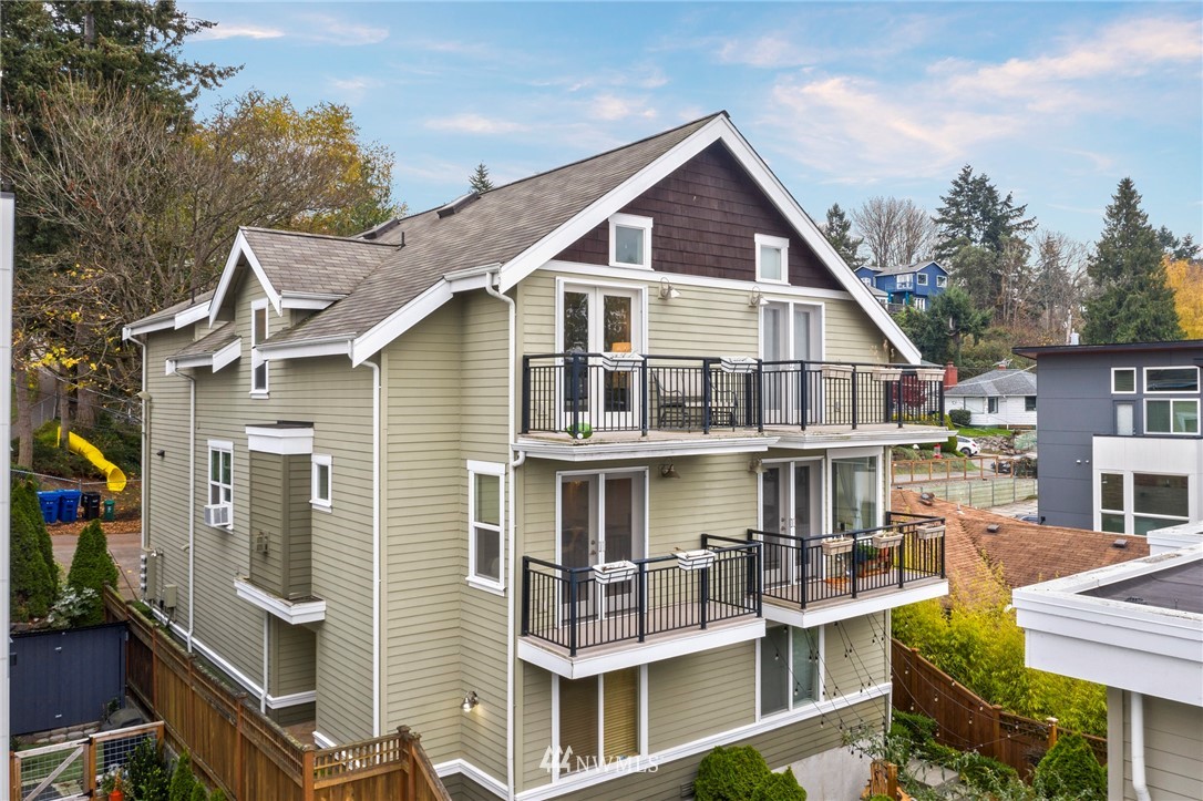 4149 Southwest Frontenac Street, Unit A Seattle, WA 98136 - Photo 24 of 26