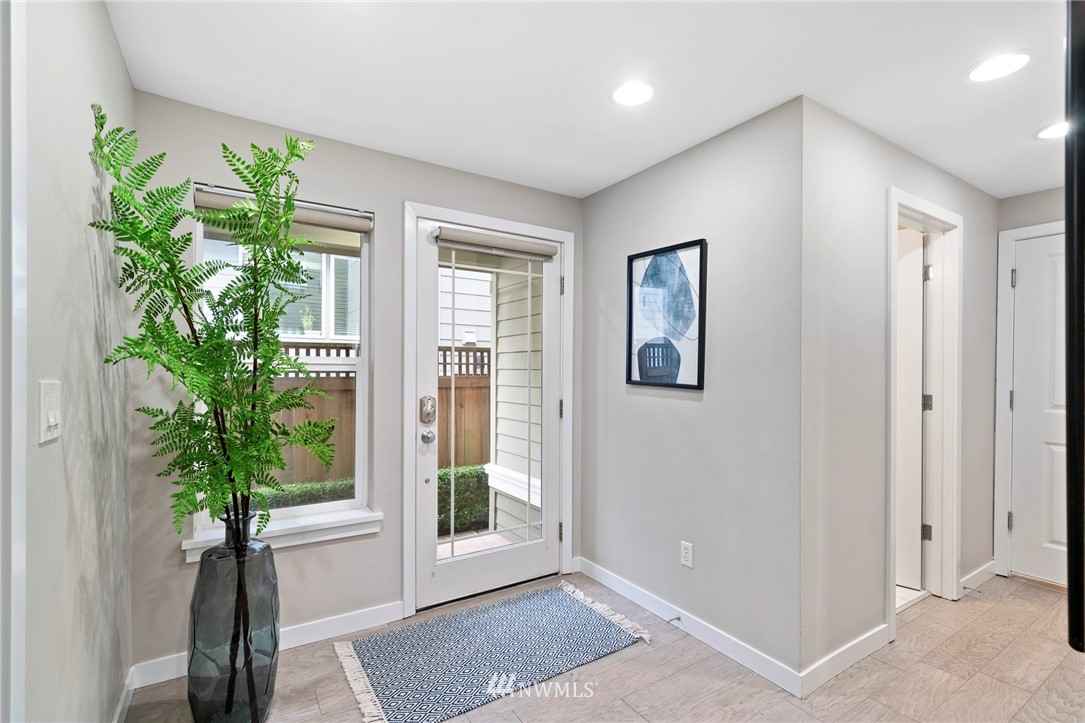 4149 Southwest Frontenac Street, Unit A Seattle, WA 98136 - Photo 5 of 26
