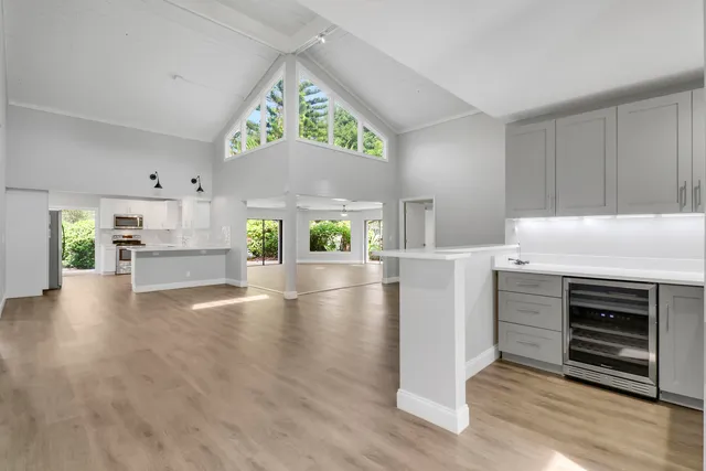 $700,000 | 13886 Whispering Lakes Lane, Palm Beach Gardens, FL 33418