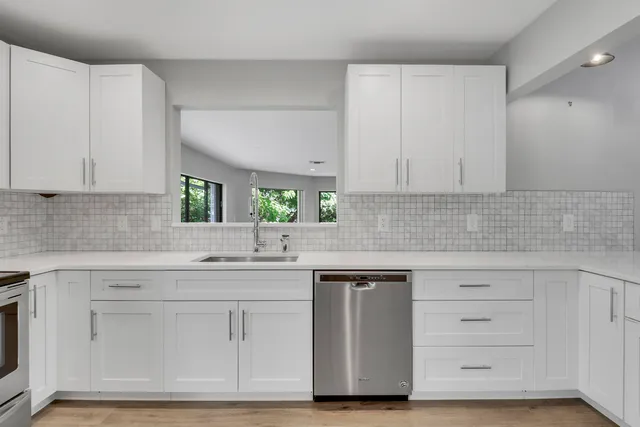 $700,000 | 13886 Whispering Lakes Lane, Palm Beach Gardens, FL 33418