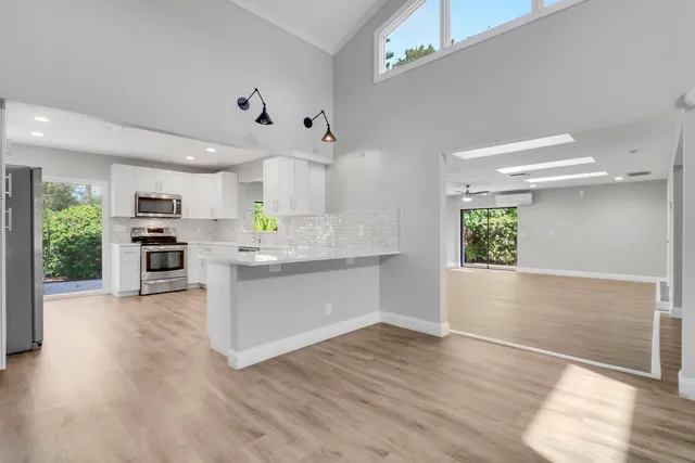 $700,000 | 13886 Whispering Lakes Lane, Palm Beach Gardens, FL 33418