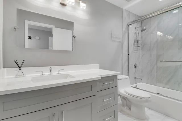 $700,000 | 13886 Whispering Lakes Lane, Palm Beach Gardens, FL 33418