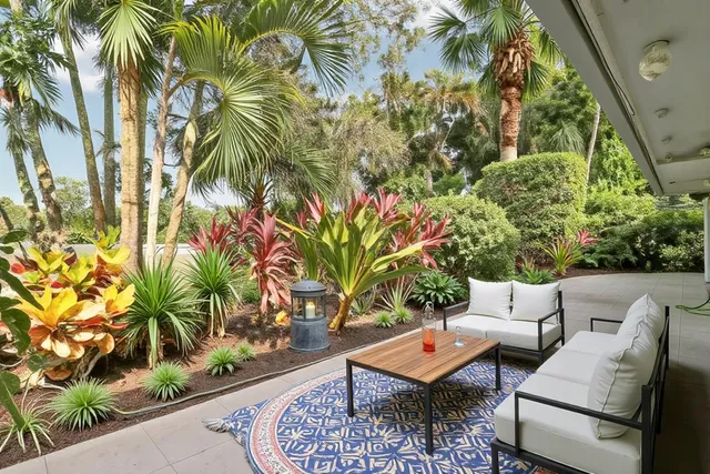 $700,000 | 13886 Whispering Lakes Lane, Palm Beach Gardens, FL 33418