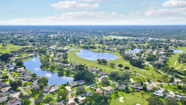 $700,000 | 13886 Whispering Lakes Lane, Palm Beach Gardens, FL 33418