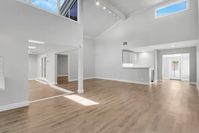 $700,000 | 13886 Whispering Lakes Lane, Palm Beach Gardens, FL 33418