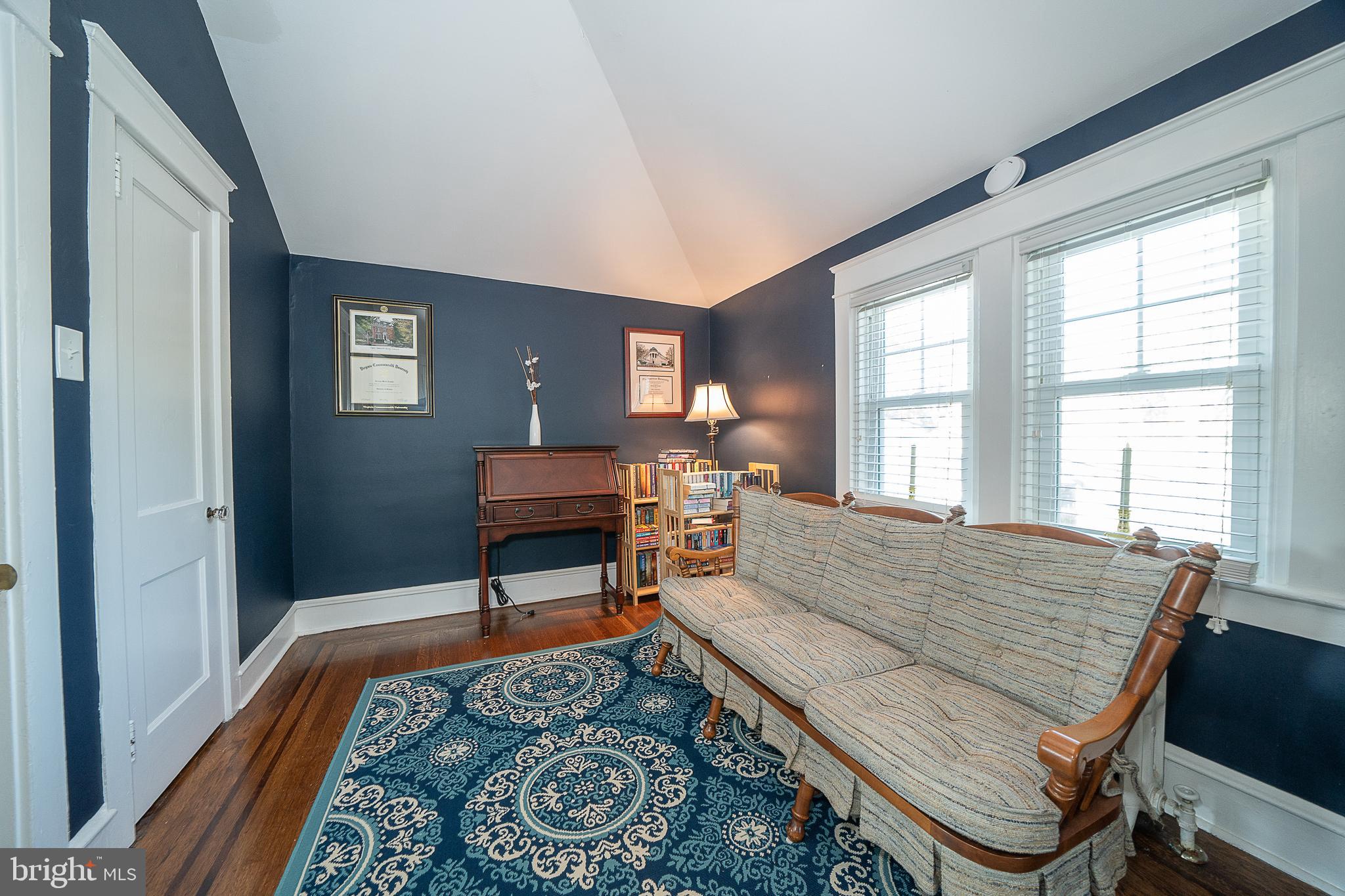 807 East Darby Road Havertown, PA 19083 - Photo 25 of 42 Sitting Room
