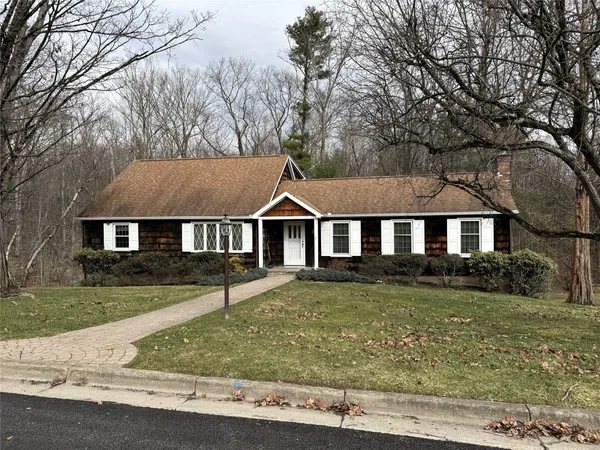 $285,300 | 284 Ridgefield Road, Endicott, NY 13760