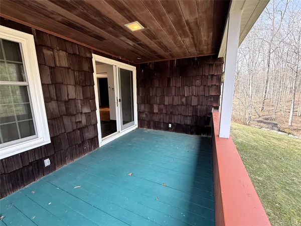 $285,300 | 284 Ridgefield Road, Endicott, NY 13760