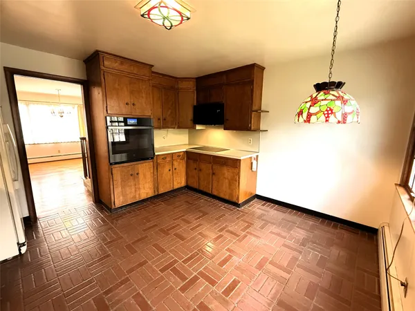 $285,300 | 284 Ridgefield Road, Endicott, NY 13760