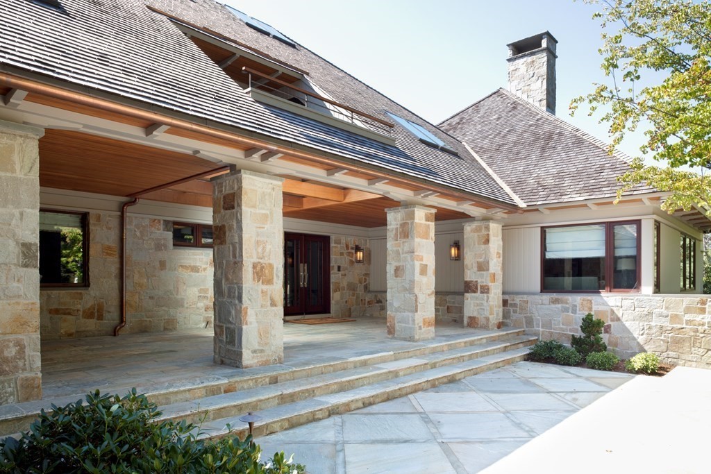 a view of a building entrance