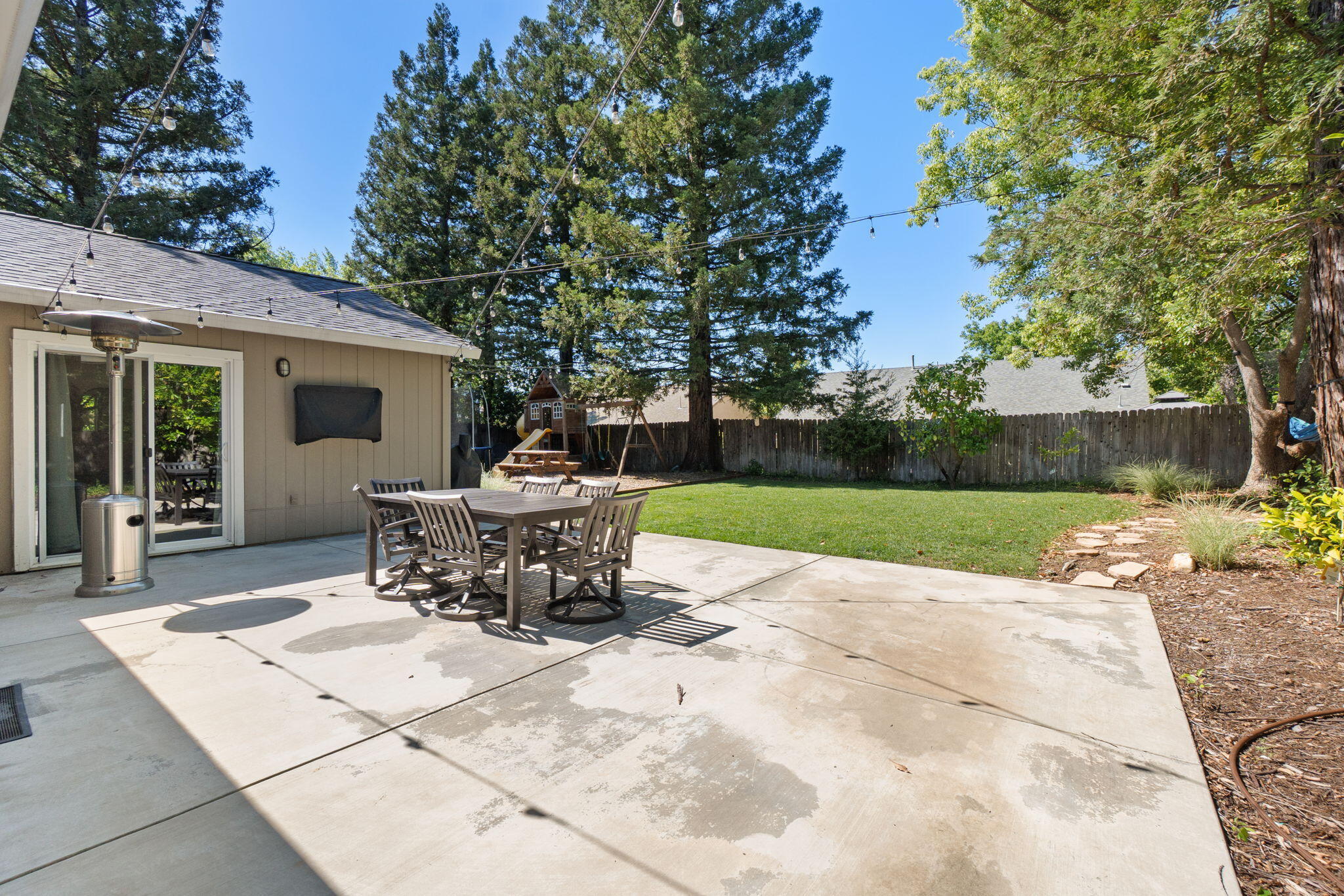 2178 Hemingway Street Redding, CA 96003 - Photo 34 of 45 34-web-or-mls-BiggerFlow Real Estate Med
