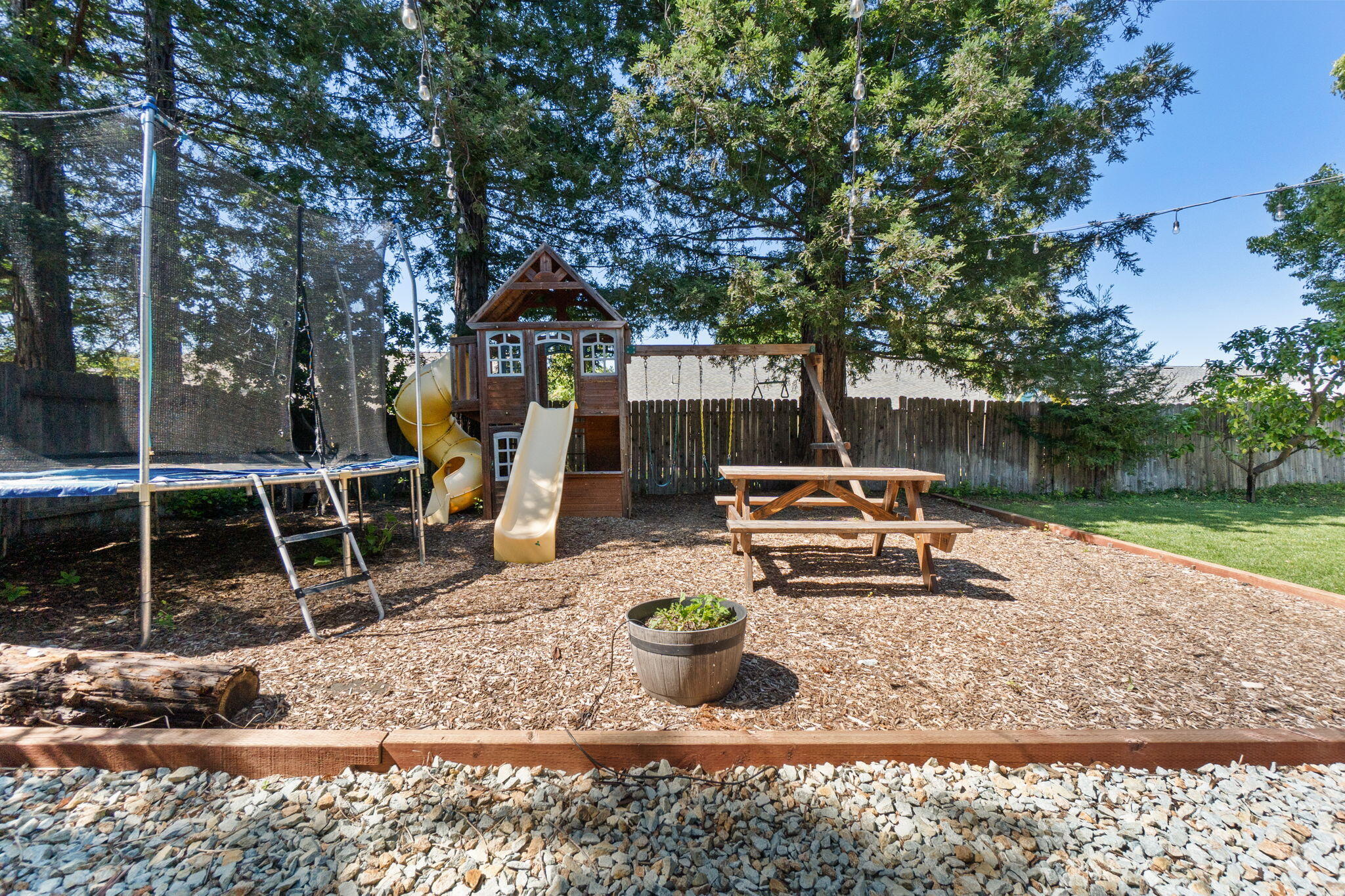 2178 Hemingway Street Redding, CA 96003 - Photo 40 of 45 40-web-or-mls-BiggerFlow Real Estate Med