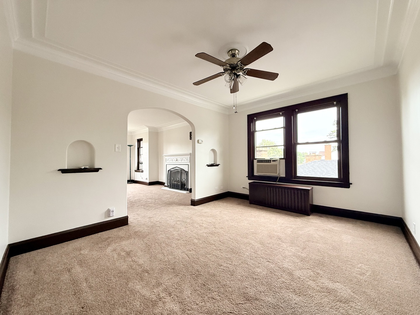 615 East Golf Road, Unit 2 Des Plaines, IL 60016 - Photo 10 of 17