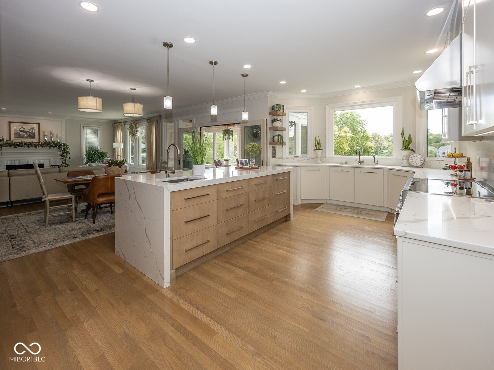 8635 Sturgeon Bay Lane Indianapolis, IN 46236 - Photo 14 of 82