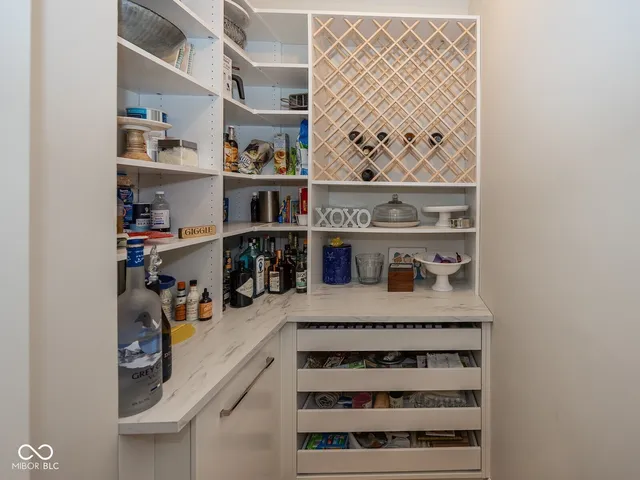 $1,795,000 | 8635 Sturgeon Bay Lane, Indianapolis, IN 46236