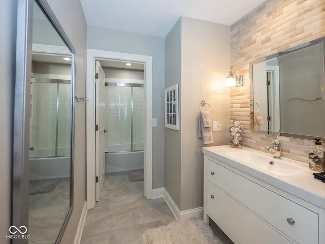 $1,795,000 | 8635 Sturgeon Bay Lane, Indianapolis, IN 46236