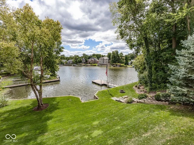 $1,795,000 | 8635 Sturgeon Bay Lane, Indianapolis, IN 46236