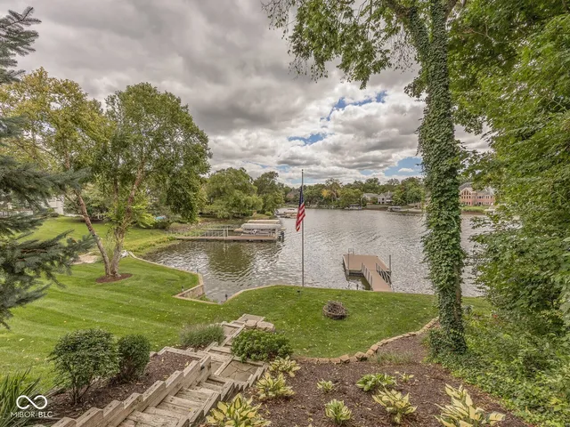 $1,795,000 | 8635 Sturgeon Bay Lane, Indianapolis, IN 46236