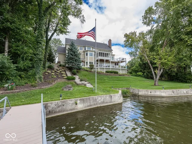 $1,795,000 | 8635 Sturgeon Bay Lane, Indianapolis, IN 46236