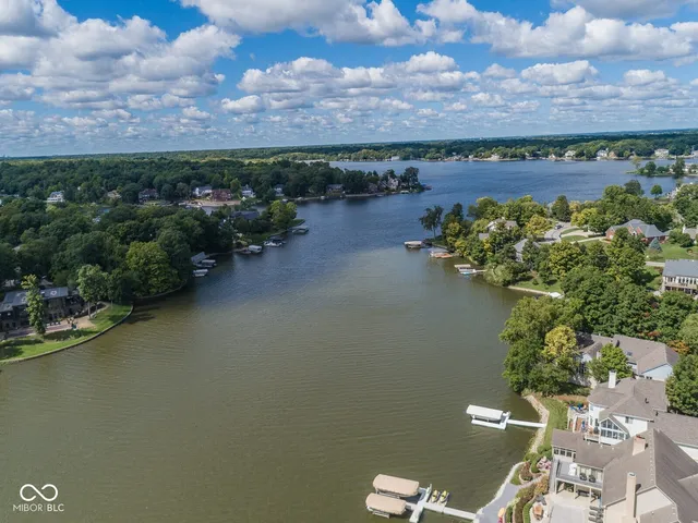 $1,795,000 | 8635 Sturgeon Bay Lane, Indianapolis, IN 46236