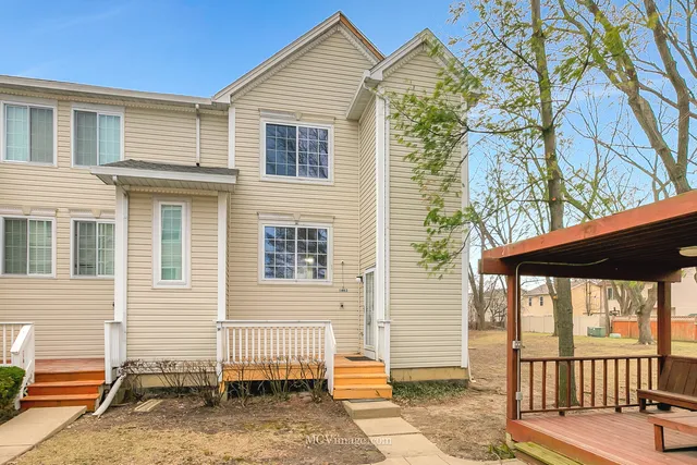 $275,000 | 1663 Liberty Street, Hanover Park, IL 60133