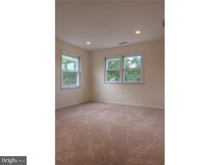 28 Sedgwick Road Hamilton, NJ 08690 - Photo 12 of 18