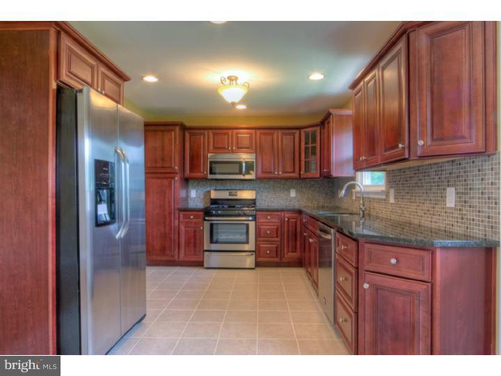 28 Sedgwick Road Hamilton, NJ 08690 - Photo 6 of 18