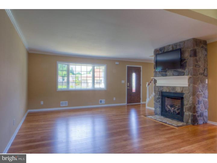 28 Sedgwick Road Hamilton, NJ 08690 - Photo 7 of 18