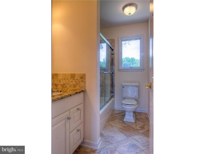 28 Sedgwick Road Hamilton, NJ 08690 - Photo 10 of 18