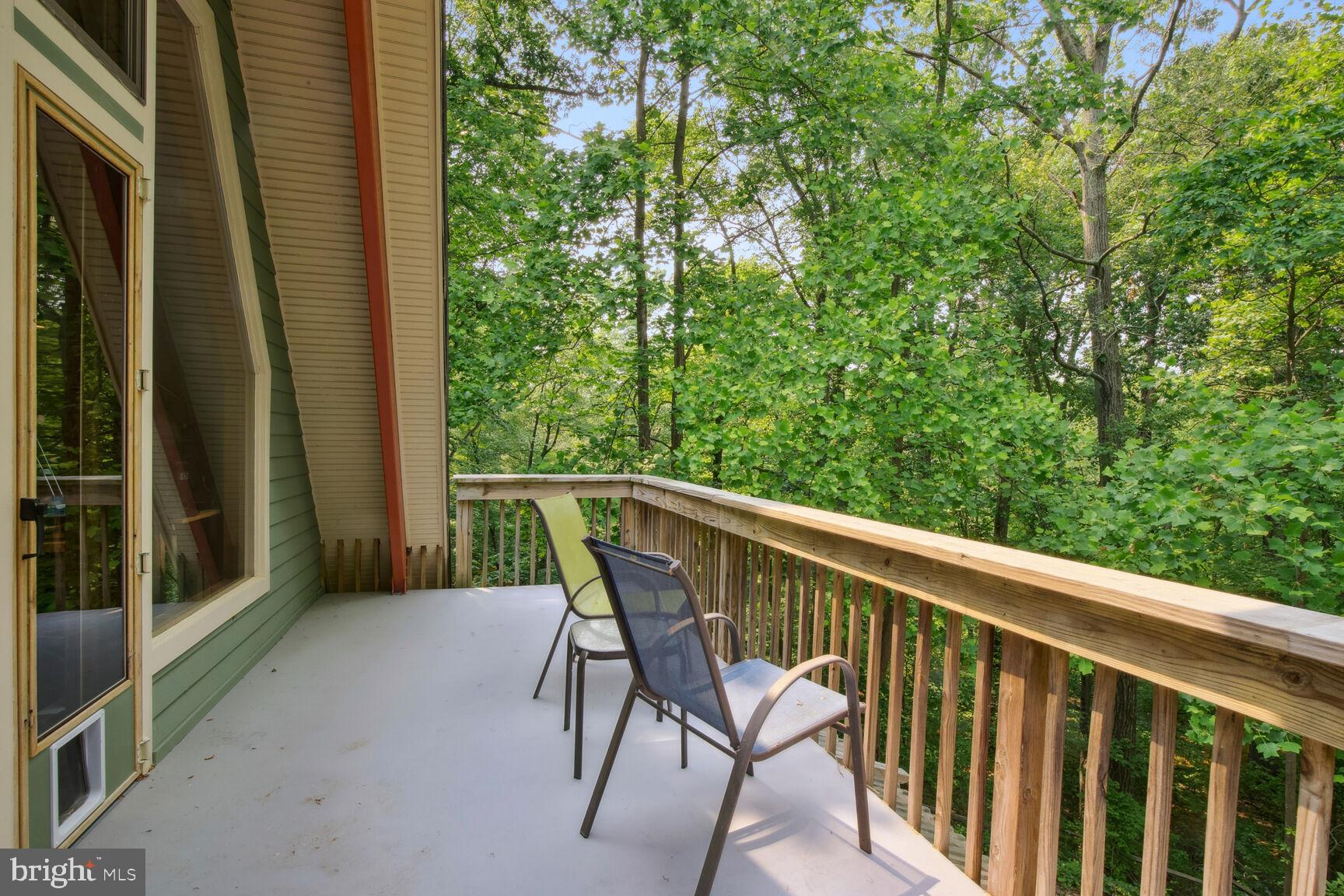 315 Ellisdale Road Chesterfield, NJ 08515 - Photo 28 of 45 a view of balcony with furniture