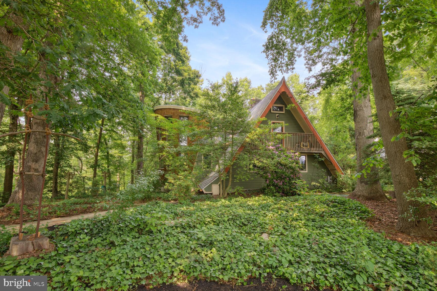 315 Ellisdale Road Chesterfield, NJ 08515 - Photo 34 of 45 a backyard of a house with lots of green space